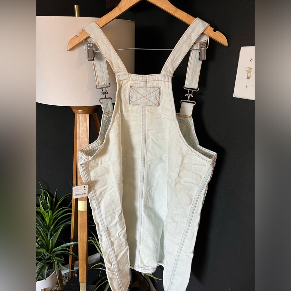 NWT FREE PEOPLE WE THE FREE Overall Smock Mini Top In Bleach Bloom MSRP $98 - Picture 9 of 9